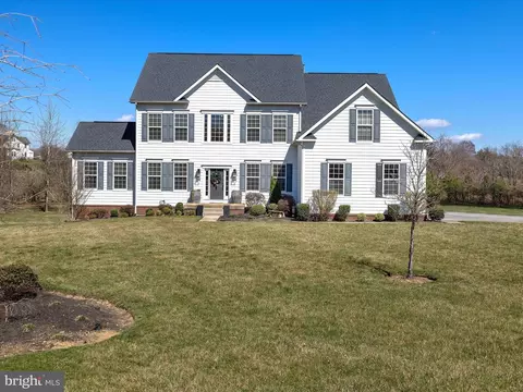 16100 Stratford Estates Dr, Marlboro, MD 20772