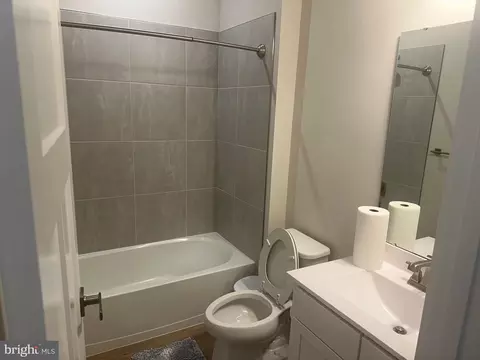 Bath - 1716 Mill Branch Dr, Laurel, MD 20708 photo 3 of 5
