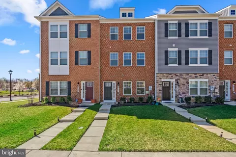 9627 Fagan Dr, Bowie, MD 20721