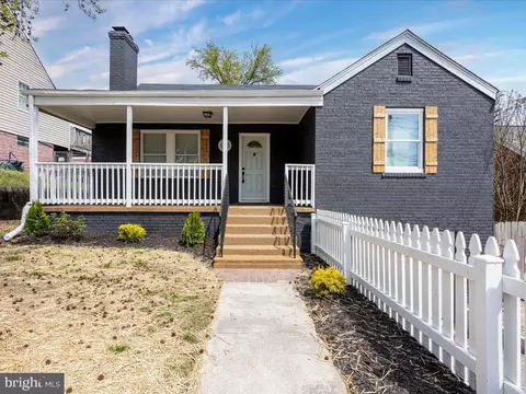 4710 Pard Rd, Capitol Heights, MD 20743