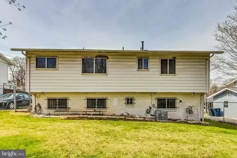 Exterior - 4204 Kinmount Rd, Lanham, MD 20706 photo 2 of 5