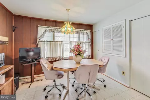 Dining - 4204 Kinmount Rd, Lanham, MD 20706 photo 2 of 3