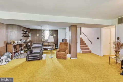 Living - 4204 Kinmount Rd, Lanham, MD 20706 photo 3 of 4