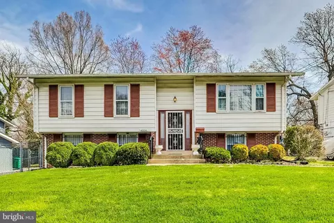 4204 Kinmount Rd, Lanham, MD 20706