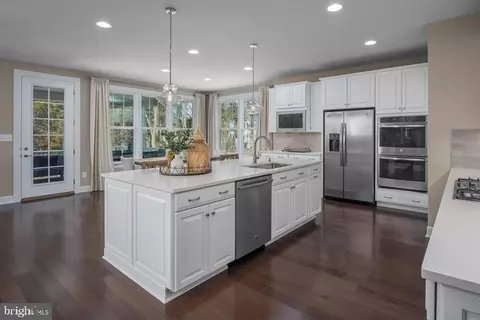 1211 Bear Branch Rd, Laurel, MD 20708 photo 3