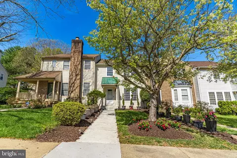 8517 Grandhaven Ave, Marlboro, MD 20772