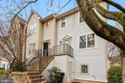 7212 Tamo Ct #7, Hyattsville, MD 20785
