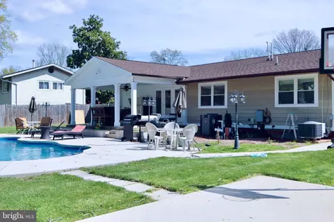 6408 97th Ave, Lanham, MD 20706 photo 5