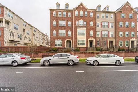 8235 Greenbelt Station Pkwy #310B, Greenbelt, MD 20770