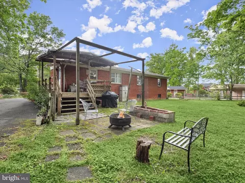 6812 96th Pl, Lanham, MD 20706 photo 6