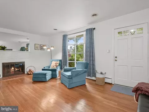 6812 96th Pl, Lanham, MD 20706 photo 8