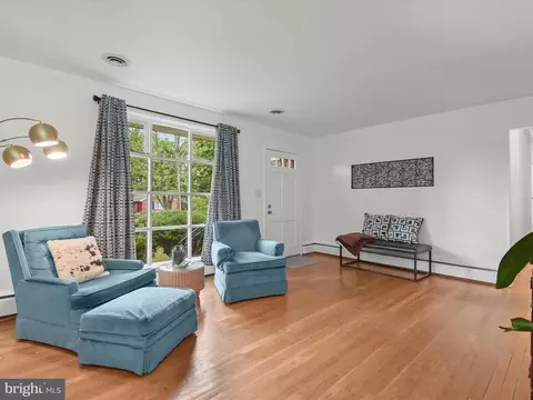 6812 96th Pl, Lanham, MD 20706 photo 12