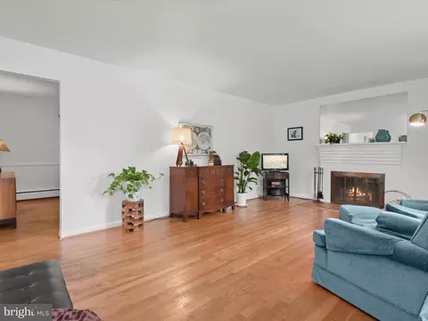 6812 96th Pl, Lanham, MD 20706 photo 10