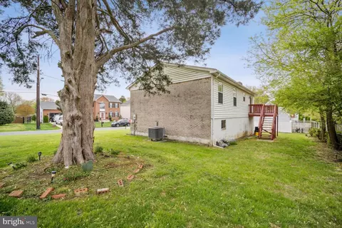 Exterior - 8105 Johnsam Rd, Clinton, MD 20735 photo 2 of 5