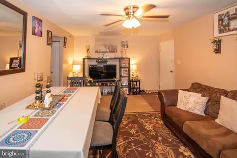 7969 Riggs Rd #7, Hyattsville, MD 20783 | 29 Photos - Movoto