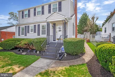 5209 Mineola Rd, College Park, MD 20740