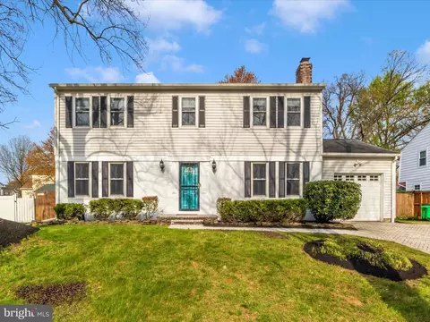 9009 Loughran Rd, Fort Washington, MD 20744