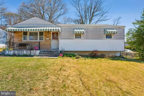 5513 Belva Pl, Lanham, MD 20706