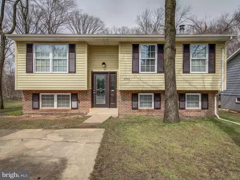 8204 Willow St, Laurel, MD 20707