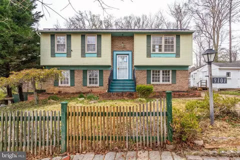 9101 Aqua Lynn Ct, Fort Washington, MD 20744