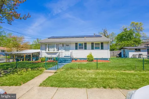 6900 El Paso, Hyattsville, MD 20785