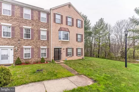 Exterior - 10509 Storch Dr, Lanham, MD 20706 photo 6 of 8