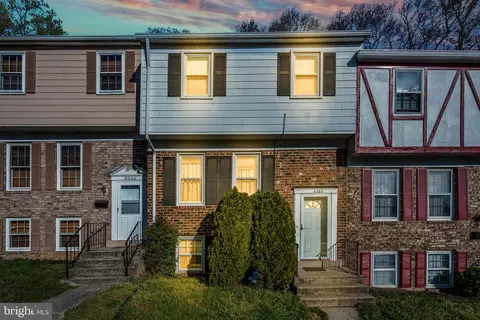 4068 Hanson Oaks Dr, Hyattsville, MD 20784