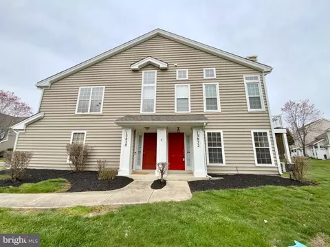 13822 King Frederick Way #101, Marlboro, MD 20772