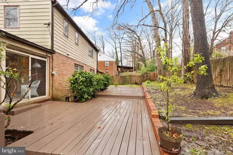 Exterior - 7308 Riverdale Rd, Lanham, MD 20706 photo 4 of 6