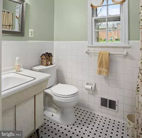 Bath - 7308 Riverdale Rd, Lanham, MD 20706 photo 1 of 3