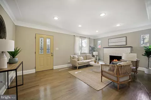 6115 Montrose Rd, Cheverly, MD 20785