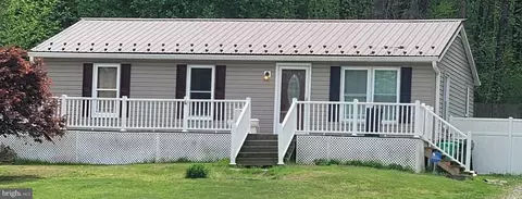 1505 Airport Ln, Accokeek, MD 20607