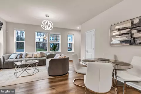 Living - 10501 John Glenn St, Lanham, MD 20706 photo 2 of 4