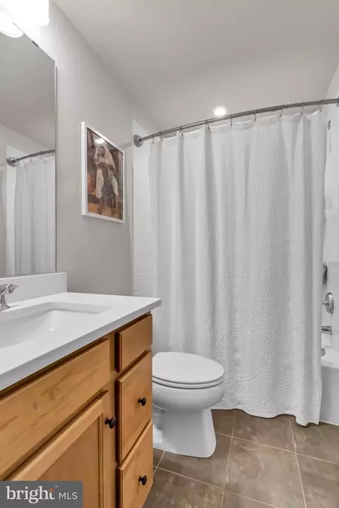 Bath - 10501 John Glenn St, Lanham, MD 20706 photo 5 of 5