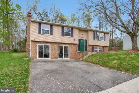 Exterior - 5705 Skye Dr, Clinton, MD 20735 photo 6 of 6