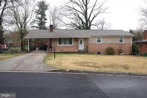 6005 Darel St, Suitland, MD 20746