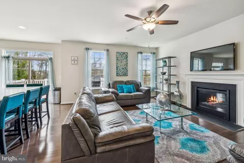Living - 8010 Hubble Dr, Lanham, MD 20706 photo 2 of 5