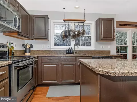 Kitchen - 4805 Briercrest Ct, Bowie, MD 20720 photo 2 of 4
