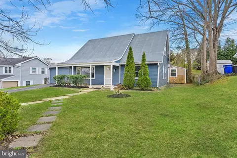 12417 Seabury Ln, Bowie, MD 20715