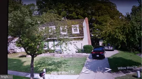 8408 Willow Wood Dr, Fort Washington, MD 20744