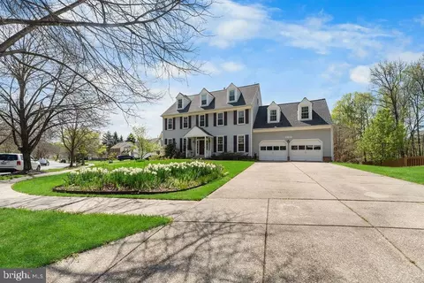 6408 Glydon Ct, Bowie, MD 20720