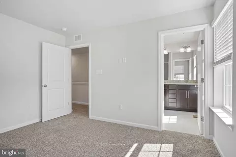 Bedroom - 8719 Tavern St, Clinton, MD 20735 photo 1 of 4