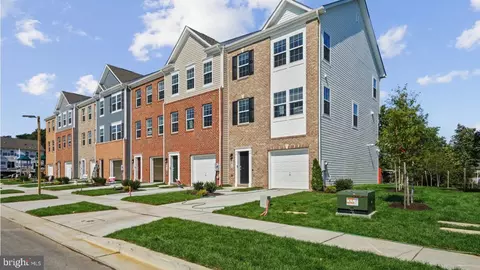 8717 Tavern St, Clinton, MD 20735