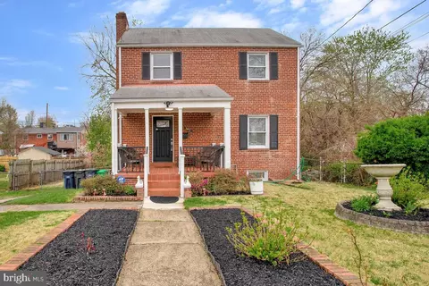 5813 Chillumgate Rd, Hyattsville, MD 20782