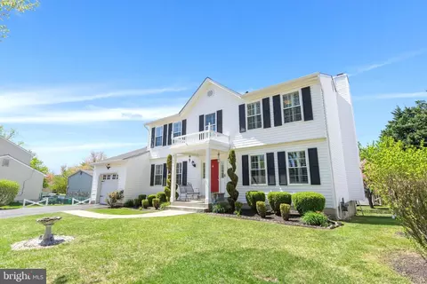 Exterior - 8102 Maxfield Dr, Clinton, MD 20735 photo 3 of 12
