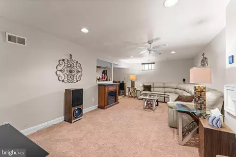 Living - 8102 Maxfield Dr, Clinton, MD 20735 photo 7 of 7