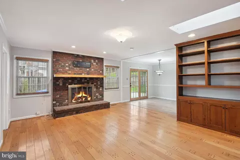 Living - 16110 Pointer Ridge Dr, Bowie, MD 20716 photo 2 of 2