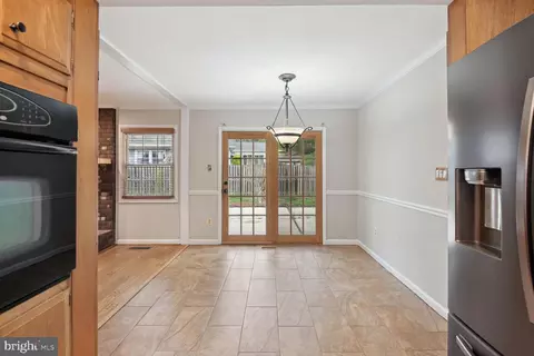 Entry Way - 16110 Pointer Ridge Dr, Bowie, MD 20716 photo 1 of 3