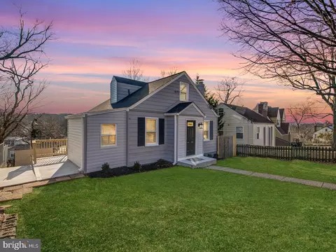 5605 Quincy St, Hyattsville, MD 20784