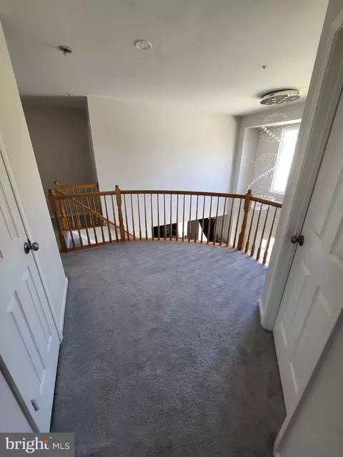 Entry Way - 3604 Jervis Pl, Clinton, MD 20735 photo 2 of 4